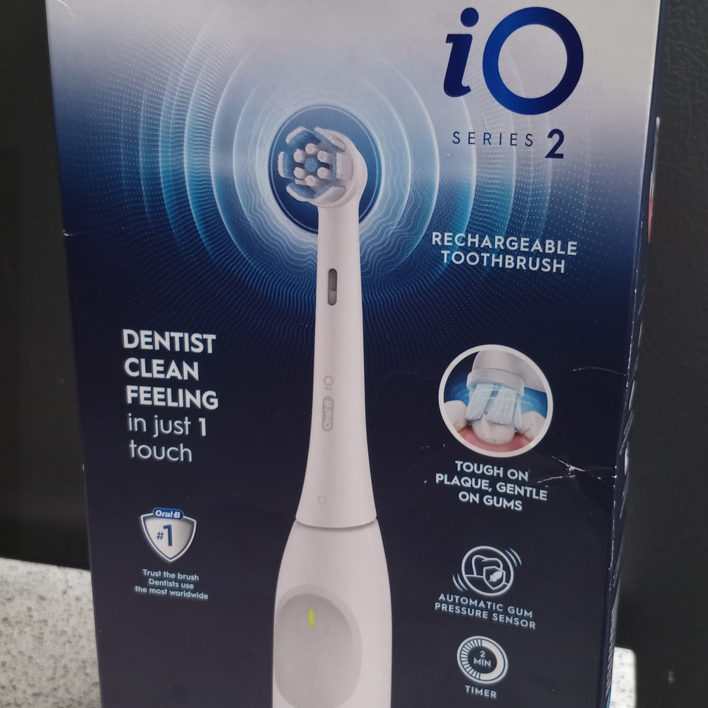 iO Series 2 Rechargeable Electric Toothbrush - White